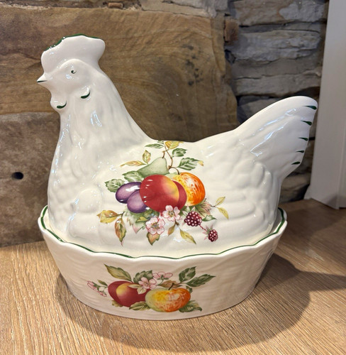Regal england ceramic hen - regal,