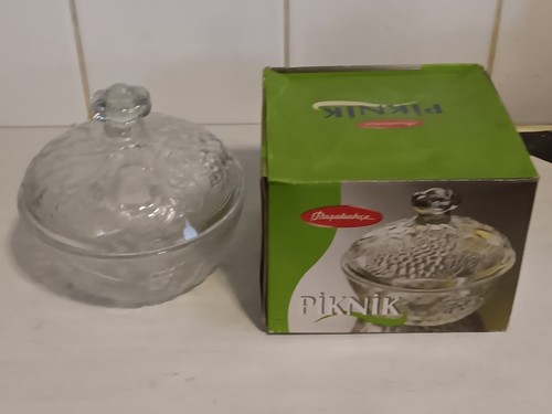 Covered candy glass bowl with - glass,